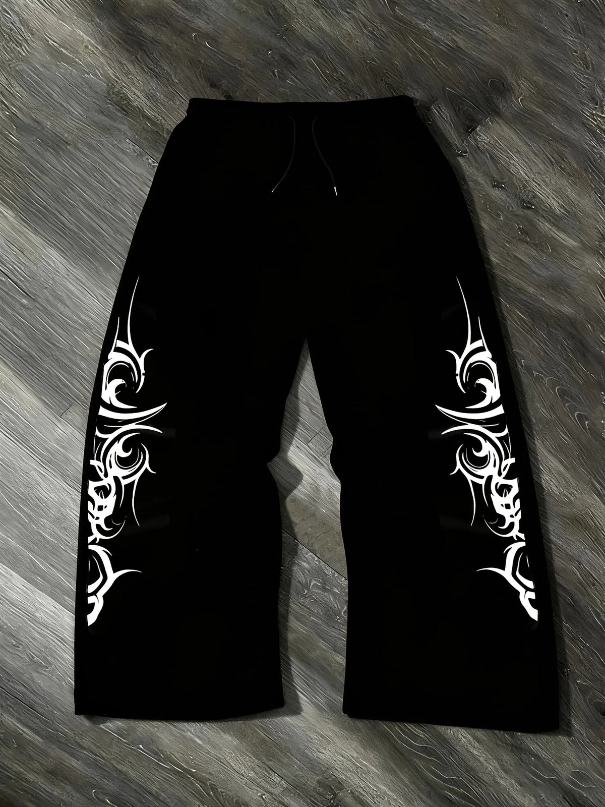 Gothic Print Wide-Leg Sweatpants - Black / Thorn