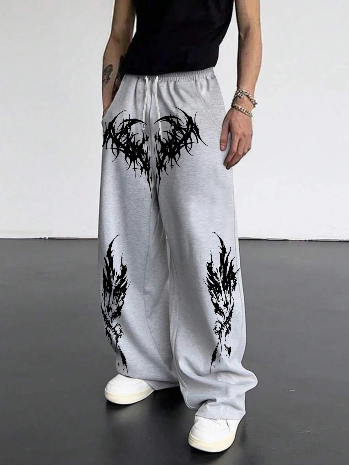 Gothic Print Wide-Leg Sweatpants - Gray / Wing