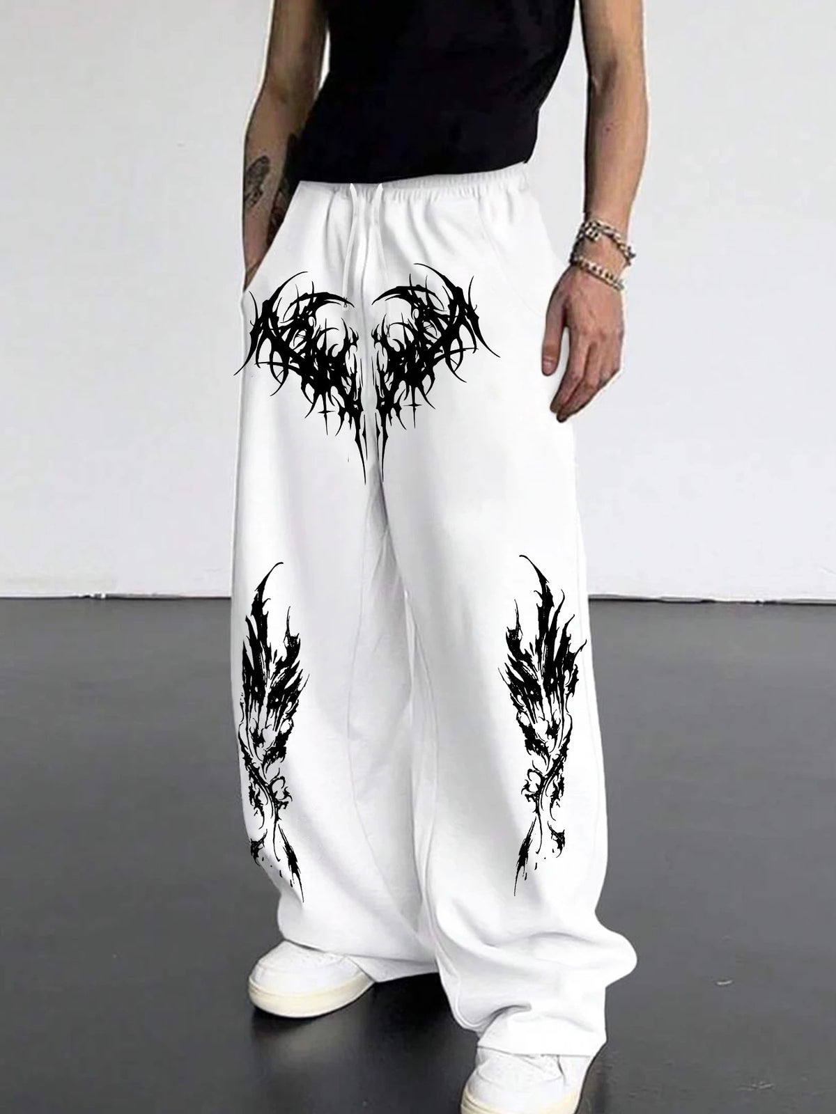 Gothic Print Wide-Leg Sweatpants - White / Wing